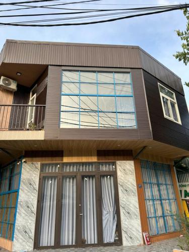 Exterior view, Linh's House in Cam Le