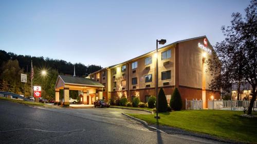 Best Western PLUS Executive Inn