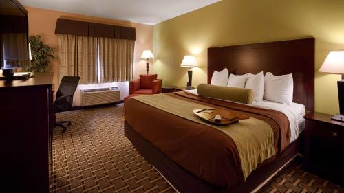 Best Western PLUS Executive Inn