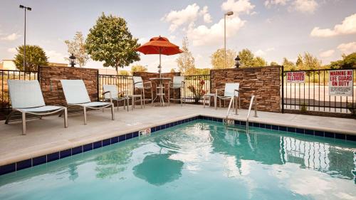 Best Western Plus Atrium Inn & Suites