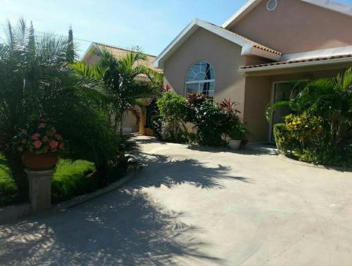 Entrada, Caribbean Estate AJ in Portmore