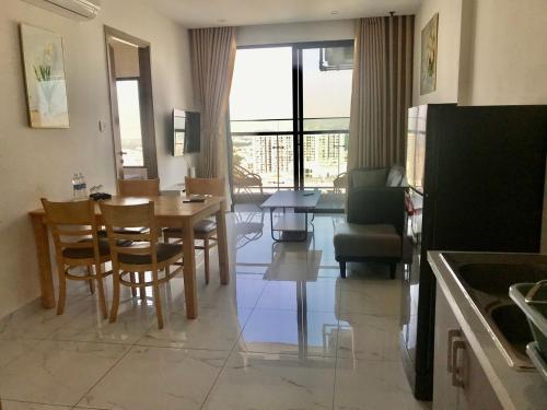 Campell hotel & apartment Vinhome Grand Park in District 9