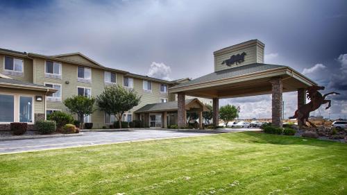 Best Western Bronco Inn