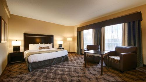 Best Western Plus Travel Hotel Toronto Airport