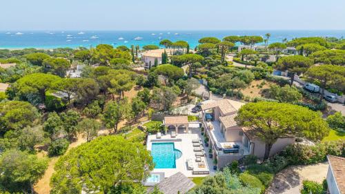 Villa 8 chambres piscine sauna jacuzzi, à 3mn des plages de Pampelonne