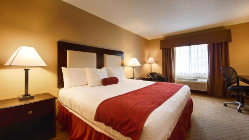 Best Western Macomb Inn in Macomb, USA