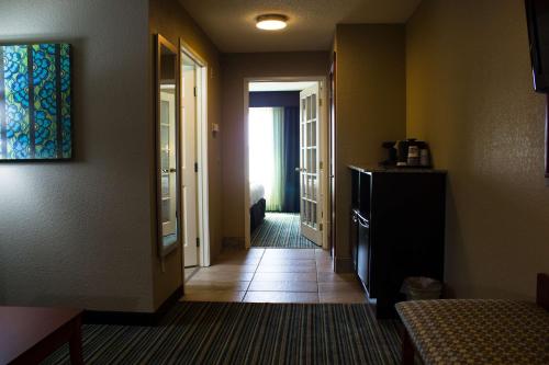 BEST WESTERN Plus Menomonie Inn & Suites BEST WESTERN Plus Menomonie Inn & Suites