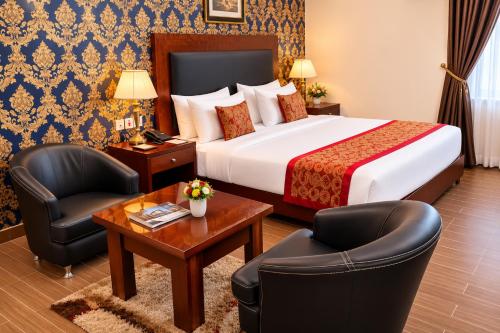 Udvendig, The Royalton Hotel, Garki Abuja in Abuja