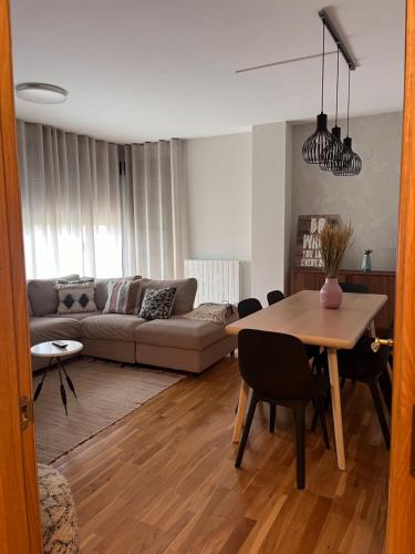 Istaba viesiem, Apartamento Lerele in Santurde