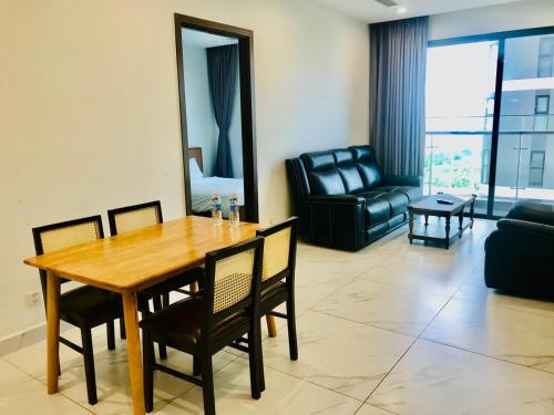 Campell hotel & apartment Vinhome Grand Park in District 9