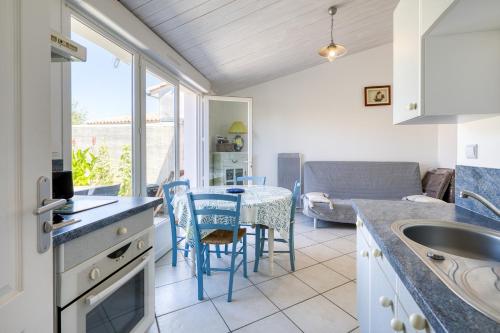 MAIS 543 LE NID RETHAIS - Dans le charmant village de La Flotte in La Flotte