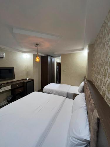 Beirut Hotel 2 5