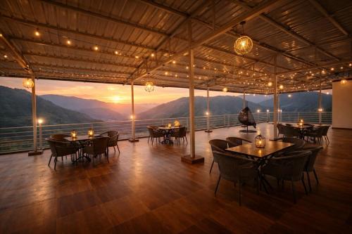 The Four Season Resort, Mussoorie - top rated & most awarded property in mussoorie in Mussoorie