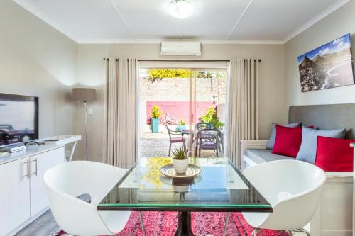 El Dorado Hotel and Self Catering in Oudtshoorn