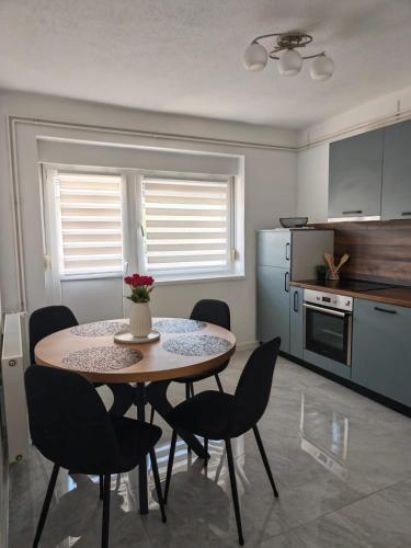 Iekārtas, Apartman Matej in Gospic