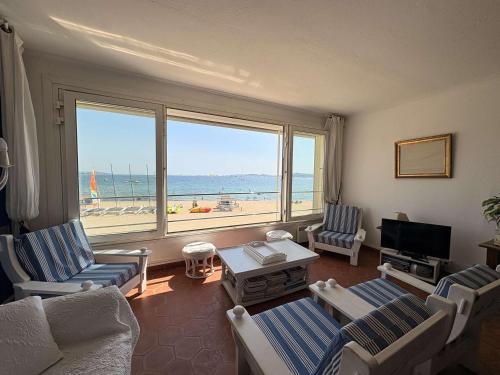 Appartement 3 chambres avec vue sur mer, accès plage, parking, à Port Grimaud - FR-1-868-3