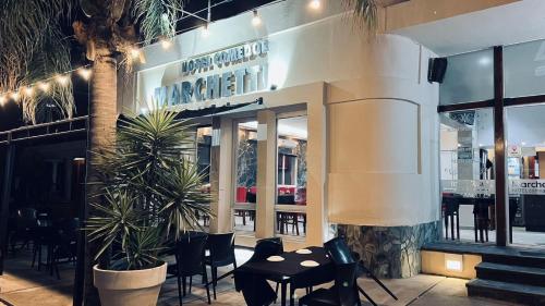 Marchetti Hotel Comedor in La Para