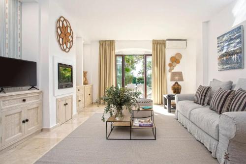 Rivage Laguna Beach