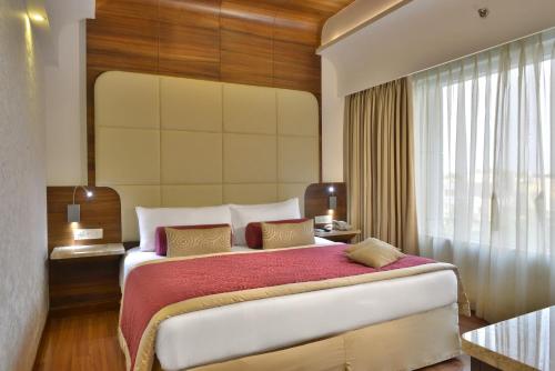 Vivanta Vadodara  - Tap to explore photos