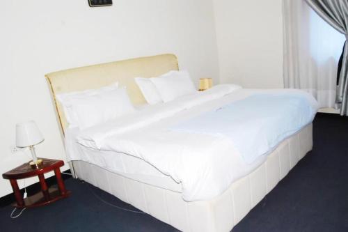KAA Highway Hotel in Mukono