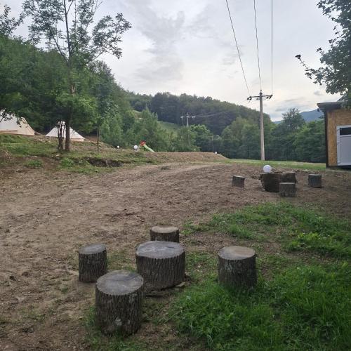 CampingSiriu in Lunca Jariştei