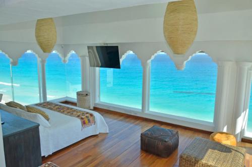 Amaizing Pent House on the Beach