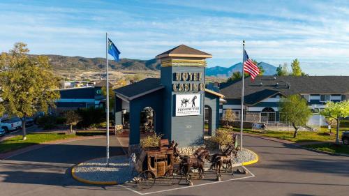Exterior view, Prospector Hotel & Casino in Ely (NV)