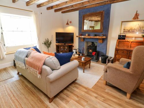 Udvendig, Wren Cottage - Cosy Pet-Friendly Retreat near Middleton Lodge in Middleton Tyas