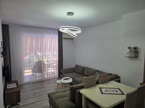 Kroi Luxury Beach Apartment - image 4