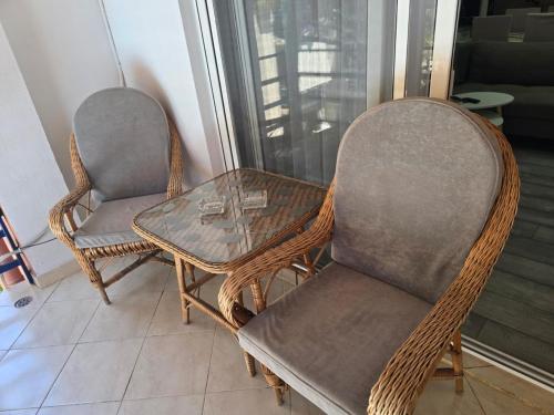Kroi Luxury Beach Apartment - image 3