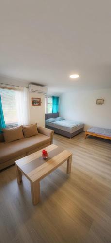 . Apartments Božena