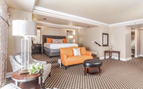 Menger Hotel near Historic Market Square