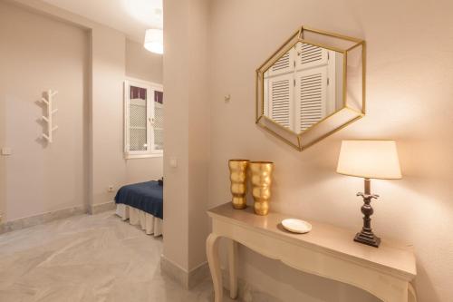 CR City Centre Apartment Balcony - image 3