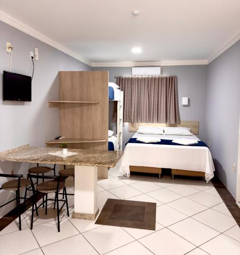 Barra Beach Hotel - image 2