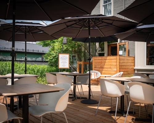Létesítmények, Le Pleasant Hotel in Sutton (QC)