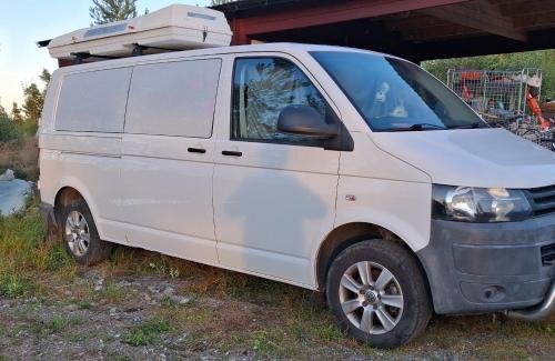 . Van-life in Paradise, Glamping seaside view