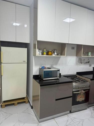 24 karat luxury apartment - image 2