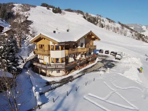 Arianne Ski in - Ski out in Saalbach-Hinterglemm, Österreich