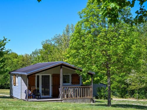 Chalet Charmant pour 4 avec Terrasse - API-1-52-1133 in Montresor