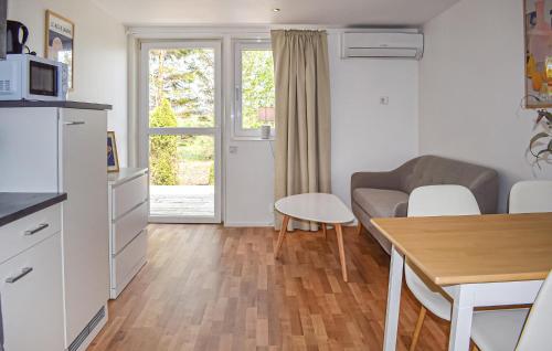 Kitchen, 1 Bedroom Amazing Home In Ystad in Stora Herrestad