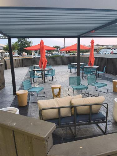 設施, 紐黑文溫德姆拉昆塔套房酒店 (La Quinta Inn & Suites by Wyndham New Haven) in 紐哈芬 (CT)