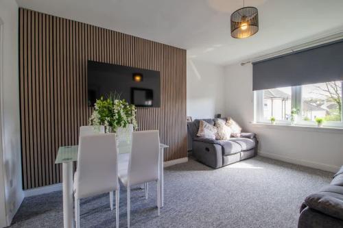 The Willow - 4 Bedrooms with driveway in Chapelhall