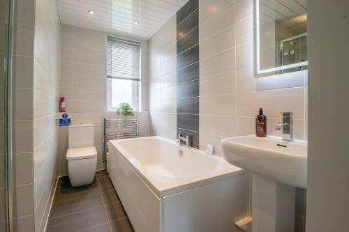 The Willow - 4 Bedrooms with driveway in Chapelhall