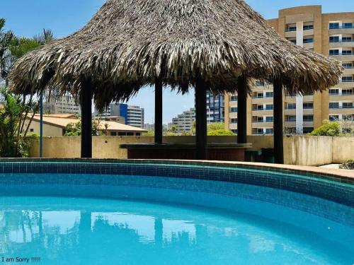Remodeled Margarita Apt Pool in Porlamar