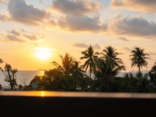 Double or twin room, deluxe, sea view, balcony