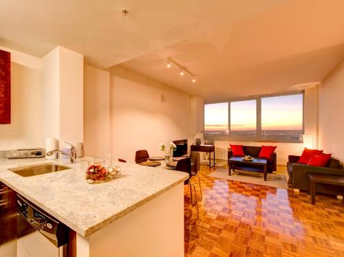 

Abe Suites at Monaco JC
