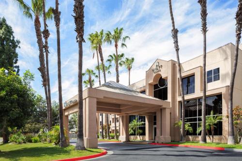 Hyatt House Cypress / Anaheim