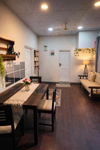 1 bhk Penthouse - image 3