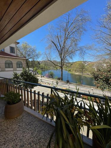 Casa do Ribeirinho in อมารานเต