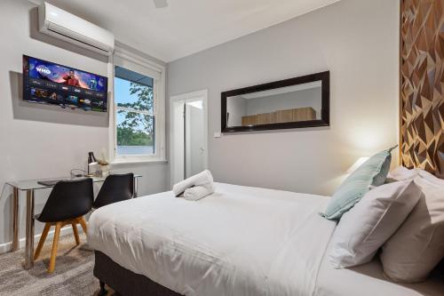 The Mark Hotel – New Lambton, VA